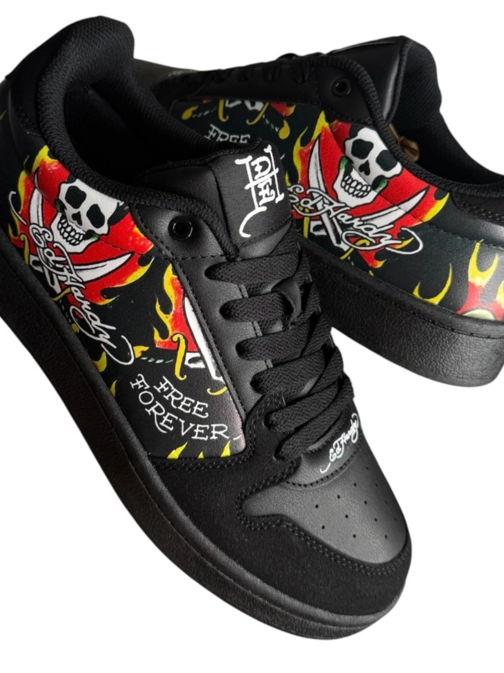 Ed Hardy Men’s Black Sneakers with Red and Yellow Skull Flames NEW 10.5